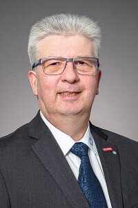 Herr Stephan Schenker ist der Geschäftsführer der Kreishandwerkerschaft
