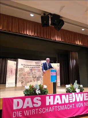 Bild 11 Part 2 Meisterfeier