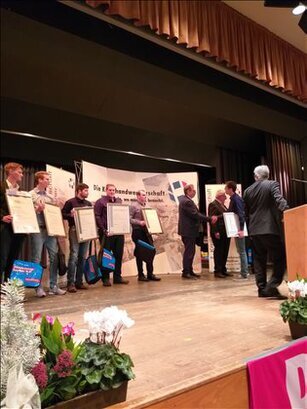 Bild 25 Part 2 Meisterfeier