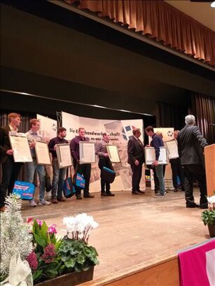 Bild 26 Part 2 Meisterfeier