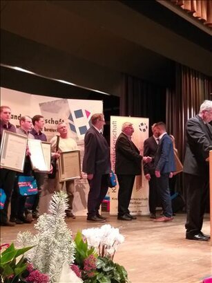 Bild 33 Part 2 Meisterfeier