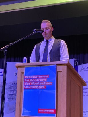 Bild 01 Teil 2 Freisprechung 2020 