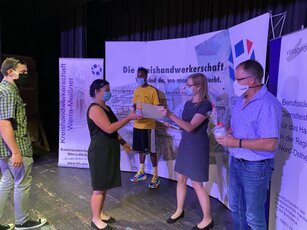 Bild 60 Teil 2 Freisprechung 2020