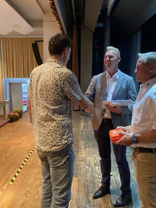 Bild 02 Freisprechung Teil 1 September 2021