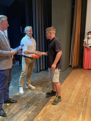 Bild 09 Freisprechung Teil 1 September 202